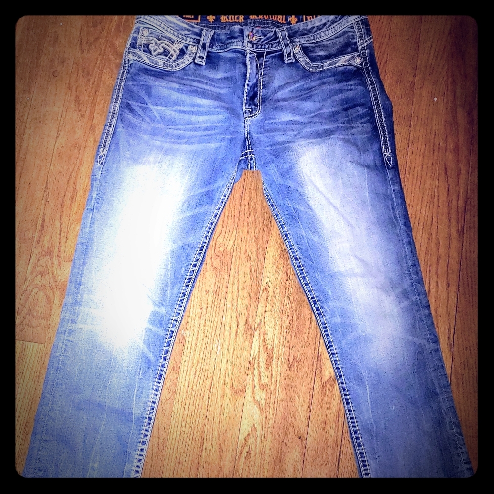 Ennis Rock Revival Easy Crop Size 31